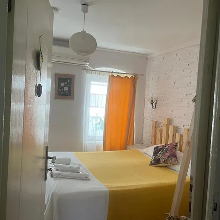 Macide Hanim Konagi Homestay *