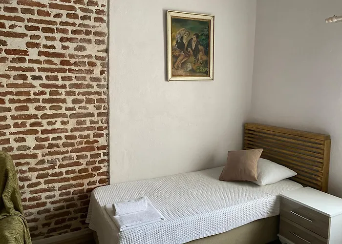 Macide Hanim Konagi Homestay *