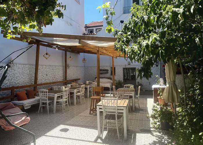 Macide Hanim Konagi Homestay *