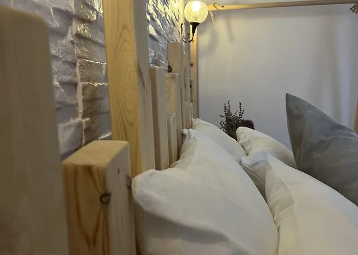 Macide Hanim Konagi *