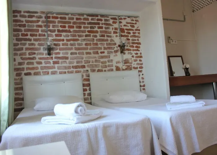 Macide Hanim Konagi * Ayvalı